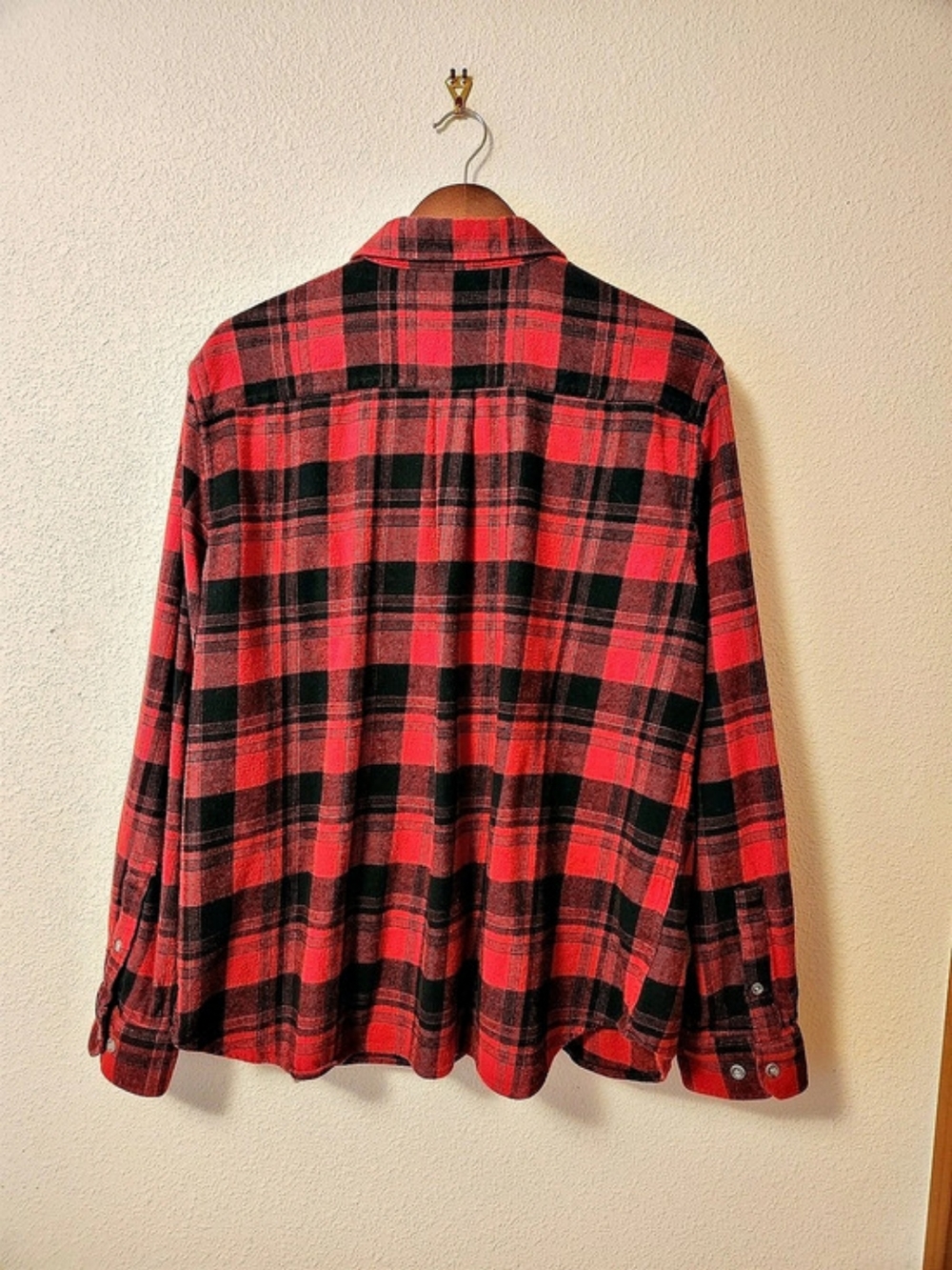 EDDIE BAUER Men's Plaid Flannel Button Down Shirt Red & Black XXL - Picture 2 of 7